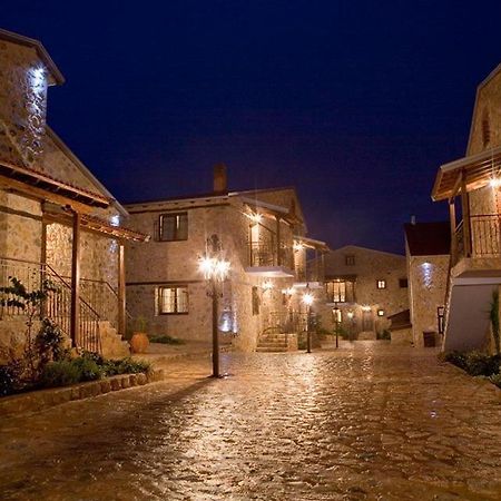 Pleiades Florina Exterior foto