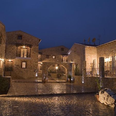 Pleiades Florina Exterior foto